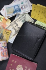 [黒革] エクスプローラーズ・パス  ブラック